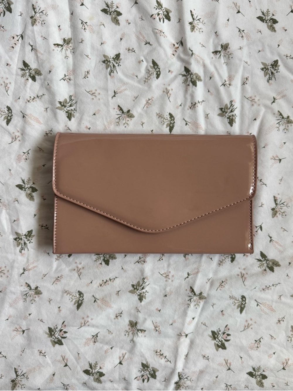 Steve Madden Blush Patent Envelope Clutch